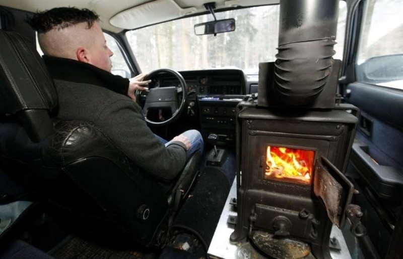 Почему печка в машине дует холодным воздухом?